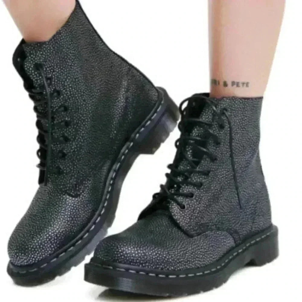 DR. MARTENS Pascal Black and Silver Pebbled Leather Combat Boots Women’s Size 7